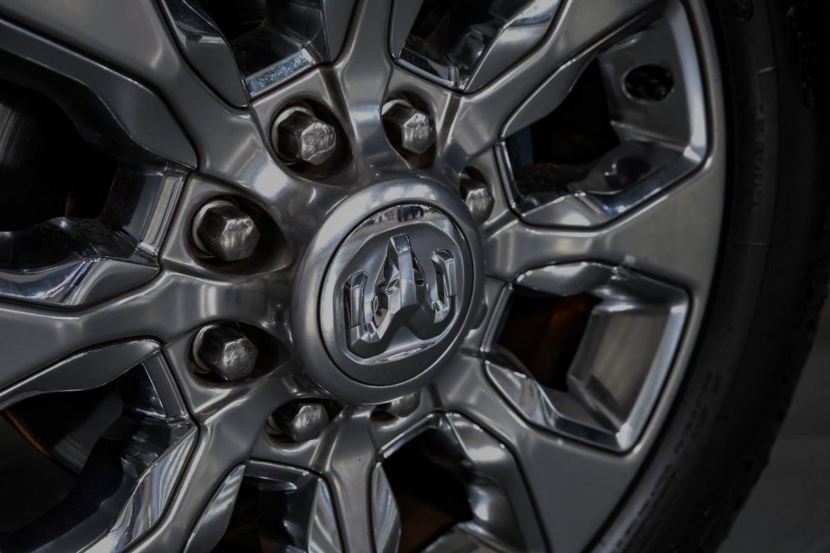 Used 2022 RAM 2500 Limited AWD/4WD image 59