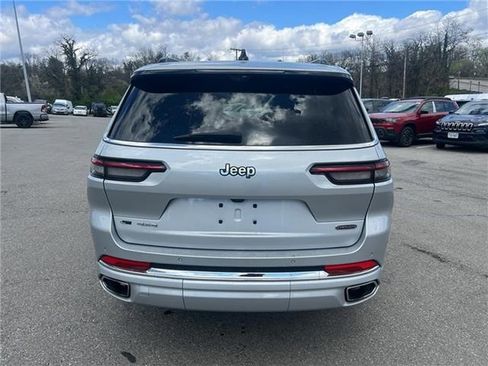 Used 2023 Jeep Grand Cherokee L Overland w/ Luxury Tech Group IV image 5