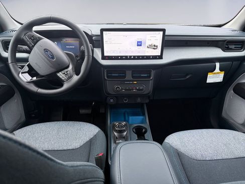 New 2026 Ford Maverick XLT w/ XLT Luxury Package image 12