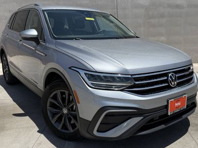 Used 2023 Volkswagen Tiguan SE