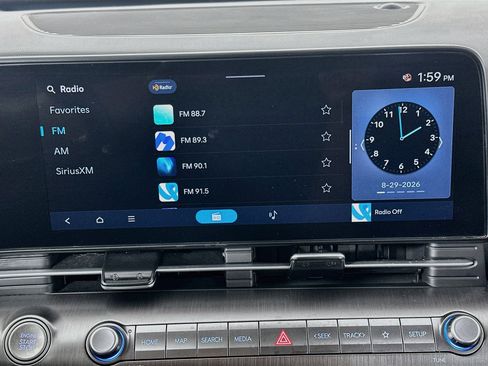 Used 2025 Hyundai Kona SEL FWD image 21