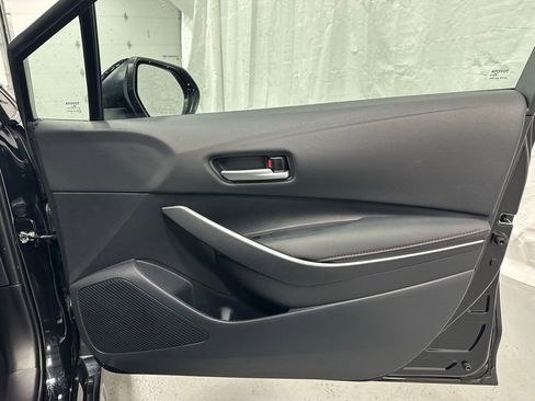 Used 2025 Toyota Corolla SE w/ SE Premium Package image 56