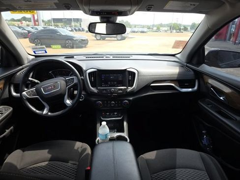 Used 2021 GMC Terrain SLE w/ Driver Convenience Package FWD image 14