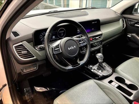 Used 2024 Kia Seltos SX AWD/4WD image 17