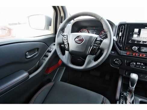 New 2026 Nissan Frontier PRO-4X w/ Pro-4x Convenience Package image 8