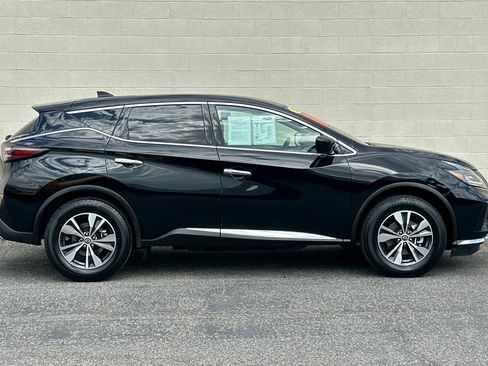 Used 2023 Nissan Murano S image 3