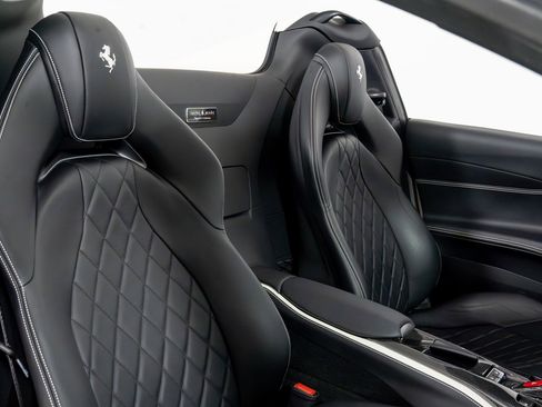 Certified 2021 Ferrari 812 GTS image 41