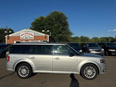 Used 2013 Ford Flex SEL AWD/4WD image 4