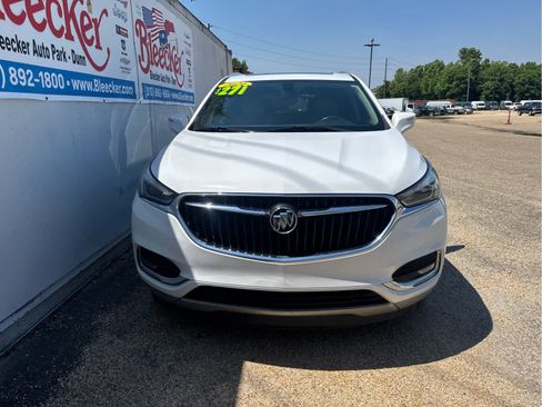 Used 2021 Buick Enclave Essence w/ Sound and Sites Package FWD image 5