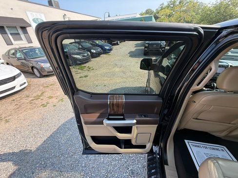 Used 2020 Ford F150 Lariat AWD/4WD image 33