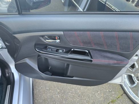 Used 2018 Subaru WRX STI image 24