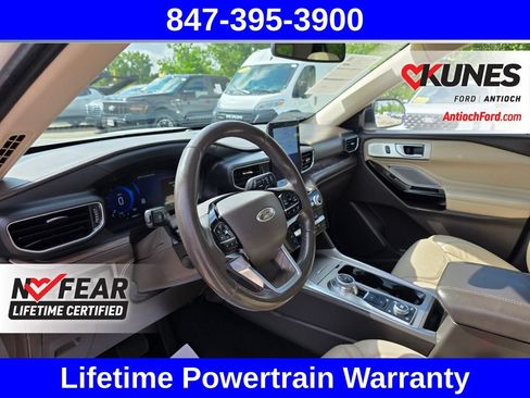 Certified 2021 Ford Explorer Platinum w/ Equipment Group 601A AWD/4WD image 23