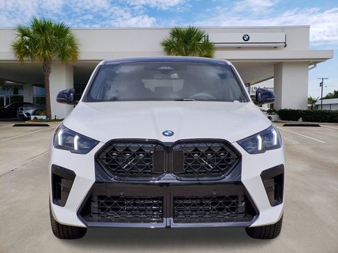 New 2026 BMW X2 xDrive28i w/ Technology Package AWD/4WD image 2