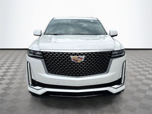 Used 2023 Cadillac Escalade Premium Luxury AWD/4WD image 2