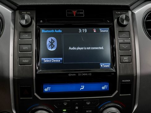 Used 2017 Toyota Tundra Limited image 27