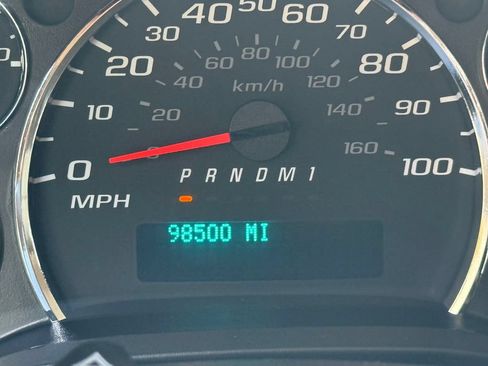 Used 2018 Chevrolet Express 2500 LS w/ Driver Convenience Package RWD image 20