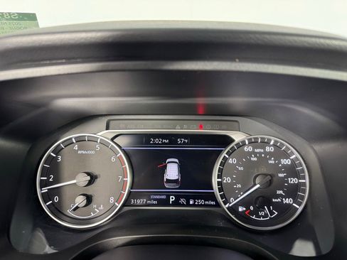 Used 2025 Nissan Rogue SV image 22