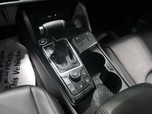 Used 2023 Kia Sportage EX image 25