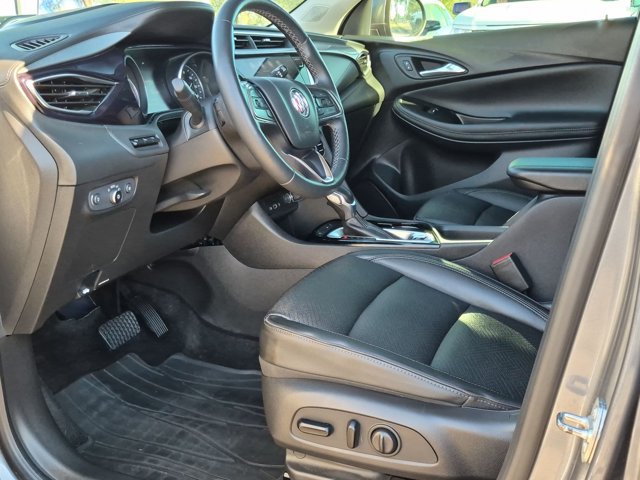 Used 2022 Buick Encore GX Essence w/ Advanced Technology Package FWD image 14