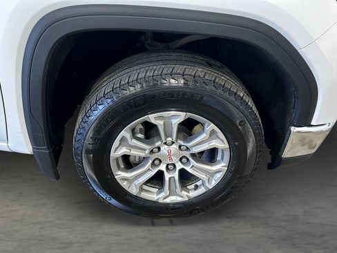 Used 2025 GMC Sierra 1500 SLT AWD/4WD image 22