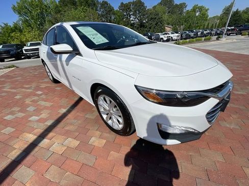 Used 2022 Chevrolet Malibu LT FWD image 38