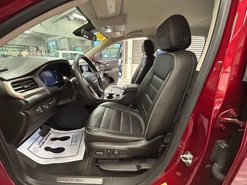 Used 2023 GMC Acadia Denali FWD image 58