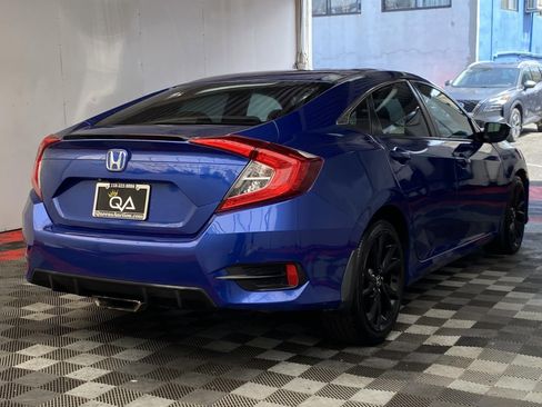 Used 2019 Honda Civic Sport image 6