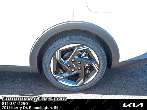 New 2026 Kia K4 EX image 8