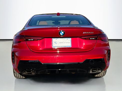Used 2025 BMW M440i Coupe image 4