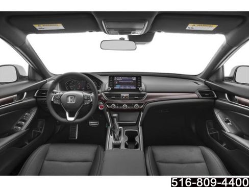 Used 2018 Honda Accord Sport image 9