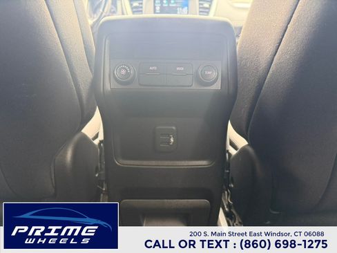 Used 2019 GMC Acadia SLE AWD/4WD image 20