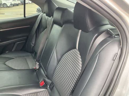 Used 2024 Toyota Camry SE FWD image 16