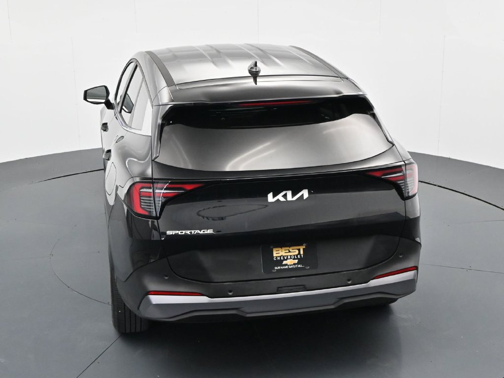 Used 2026 Kia Sportage LX FWD image 23