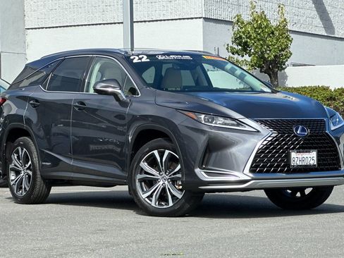Used 2022 Lexus RX 450hL AWD w/ Premium Package image 2