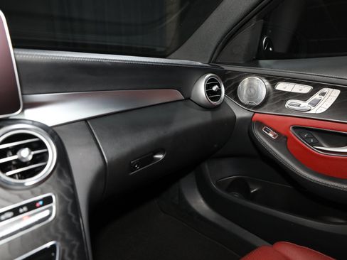 Used 2017 Mercedes-Benz C 300 4MATIC Sedan image 52