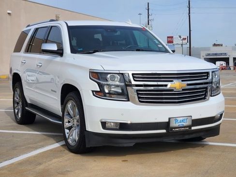 Used 2019 Chevrolet Tahoe Premier image 3