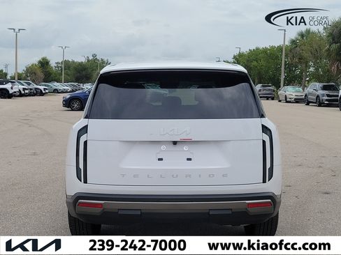 New 2027 Kia Telluride LX FWD image 5