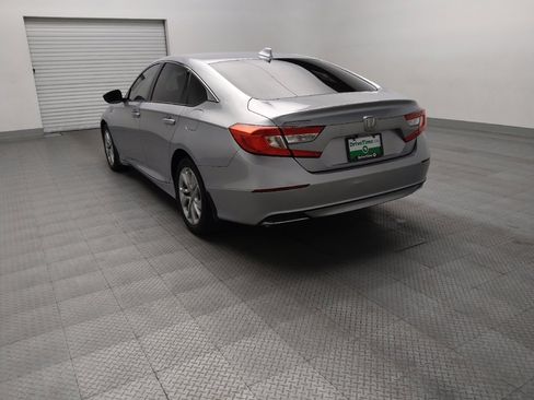 Used 2020 Honda Accord LX image 5