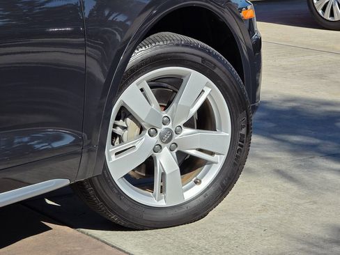 Used 2019 Audi Q5 2.0T Premium Plus w/ Premium Plus Package image 14