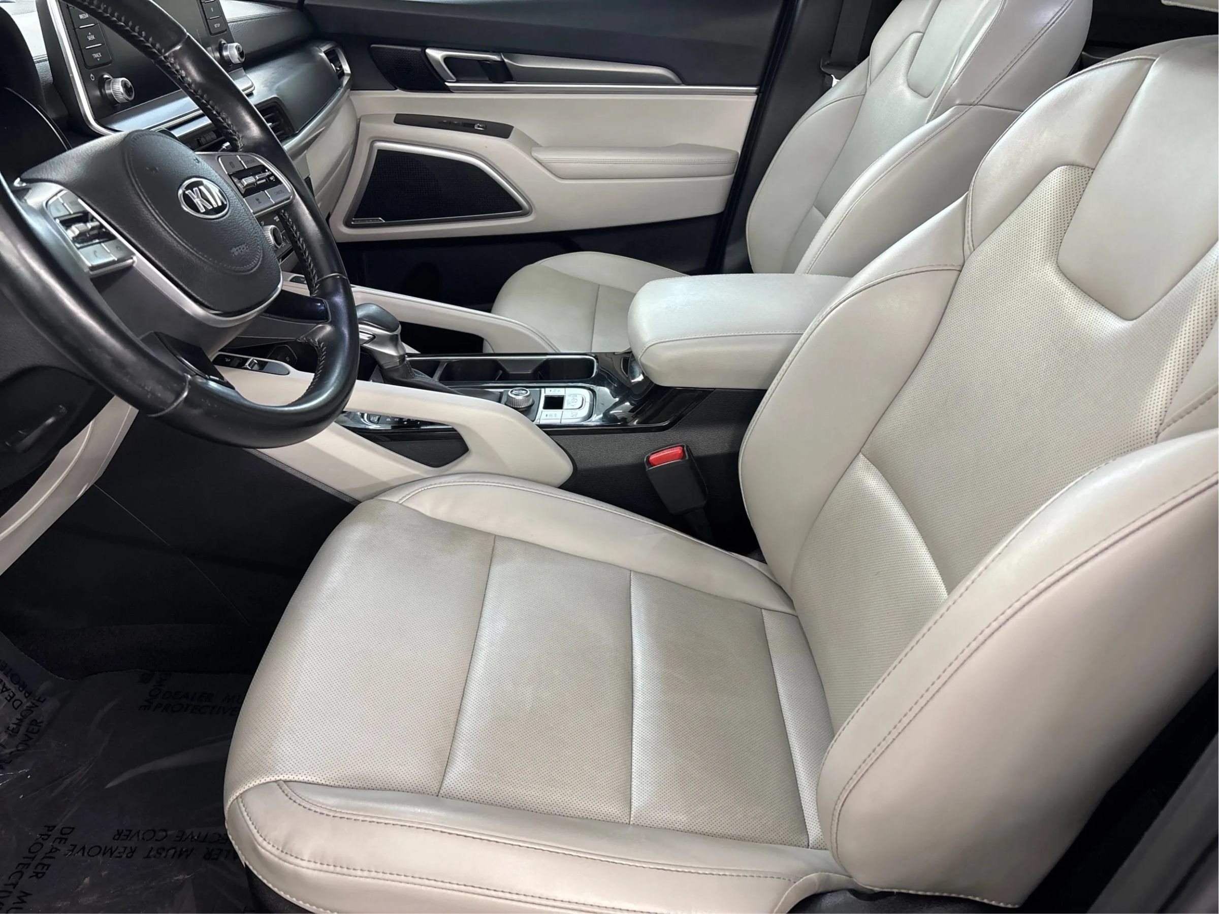 Used 2020 Kia Telluride S FWD image 13