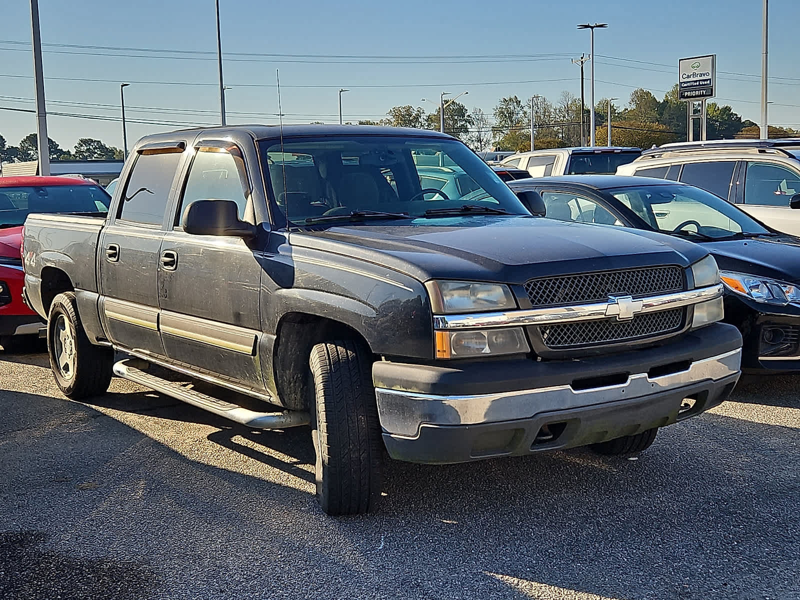 Used 2004 Chevrolet Silverado 1500 LS w/ Skid Plate Package AWD/4WD image 2