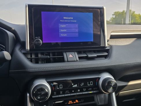 Certified 2025 Toyota RAV4 LE AWD/4WD image 27