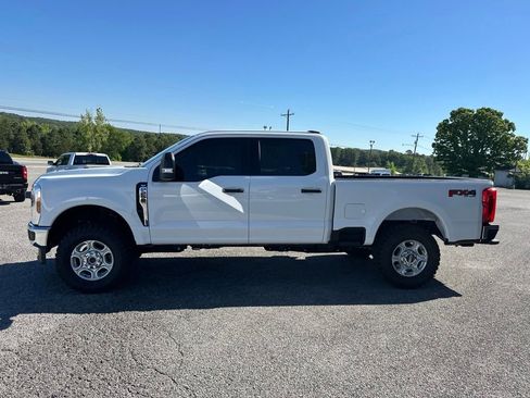Used 2025 Ford F250 XLT w/ FX4 Off-Road Package AWD/4WD image 4