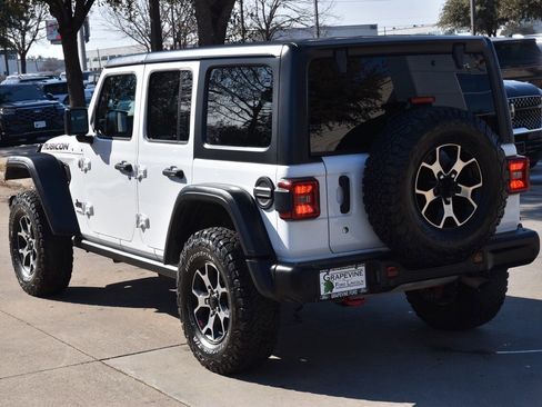 Used 2018 Jeep Wrangler Unlimited Rubicon image 10