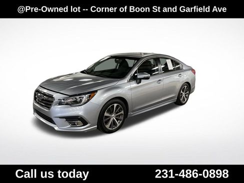 Used 2018 Subaru Legacy 3.6R Limited AWD/4WD image 1