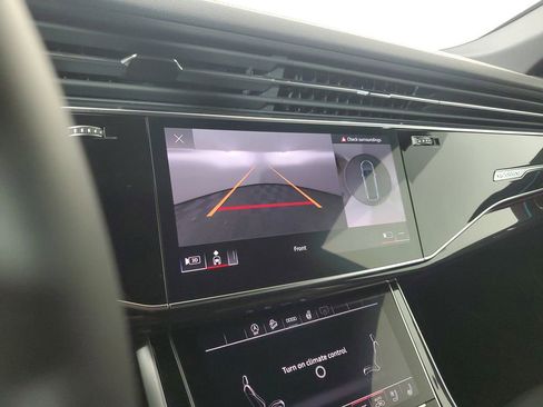 New 2026 Audi Q8 Premium Plus image 28