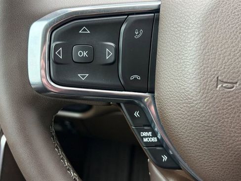 Used 2025 RAM 1500 Laramie w/ Laramie Southwest Edition image 6