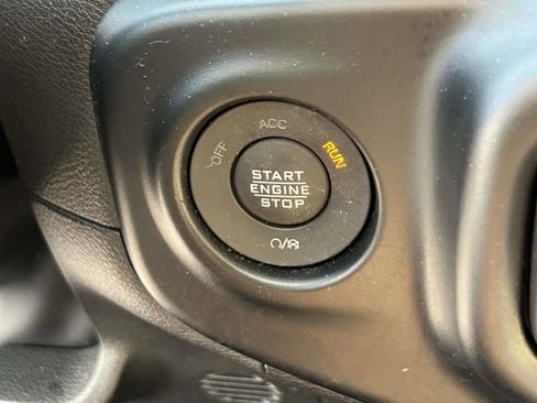 Used 2022 Jeep Wrangler Unlimited Rubicon 4xe w/ Steel Bumper Group AWD/4WD image 27