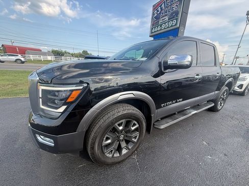 Used 2020 Nissan Titan Platinum Reserve w/ Moonroof Package AWD/4WD image 8