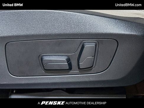 Used 2023 BMW X1 xDrive28i w/ Premium Package AWD/4WD image 4